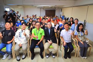 「艾在手中・健康一起來」活動 謝國樑同歡