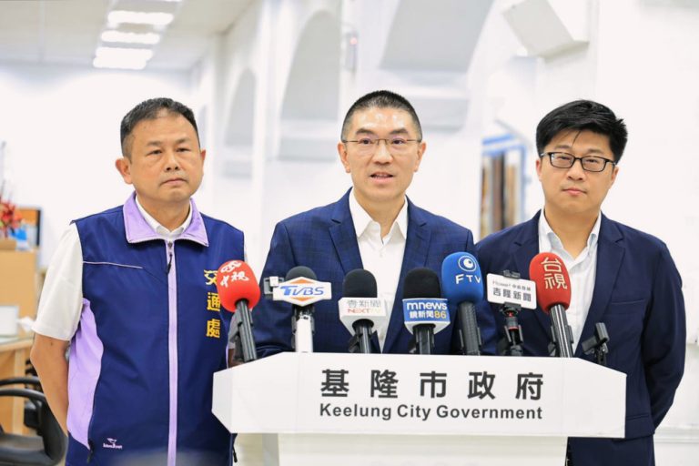 謝國樑病癒上班 強調市政未停頓