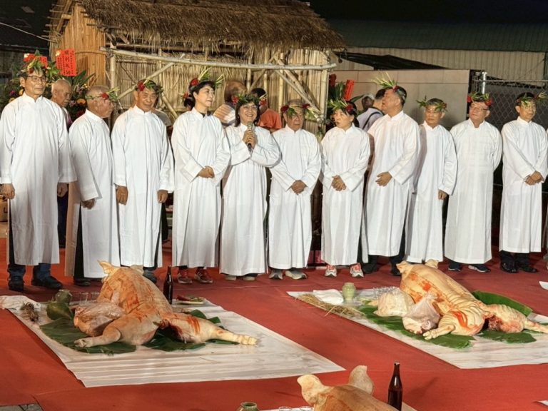 佳里北頭洋夜祭 族人感謝阿立祖庇佑