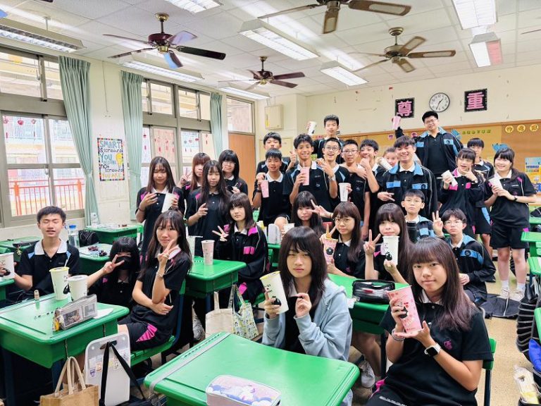 國中會考傳出暖心互動 雄女試場監考老師稱讚考生品格
