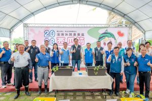 大園溪海西瓜節登場 張善政：親手種下豐收的祝福