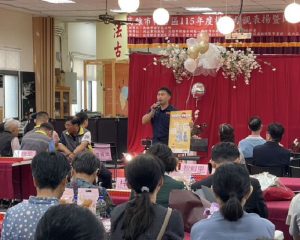 岡山警母親節前夕強化防詐與交安宣導