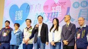 桃市表揚200位優良暨資深護理人員