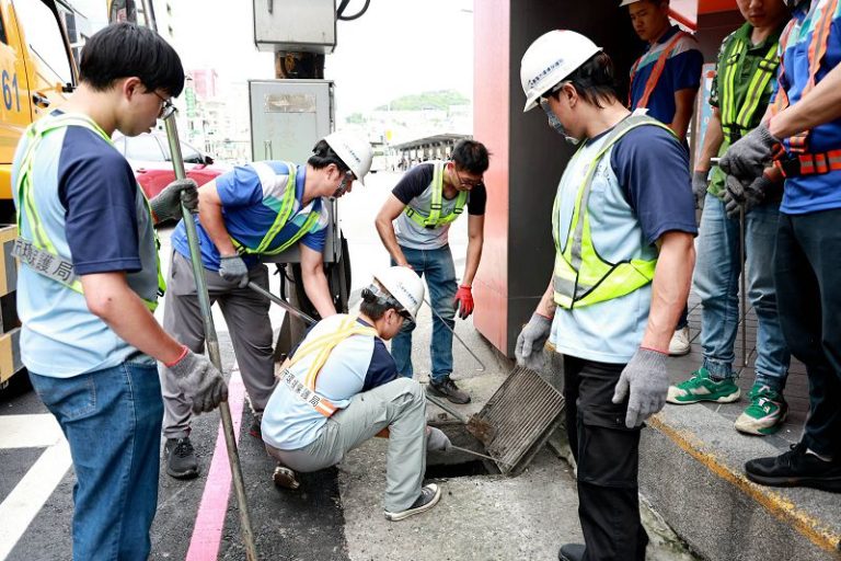 謝國樑啟動基隆三箭滅鼠行動