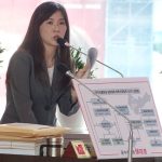 神岡大夫第重劃自救會成員感謝徐瑄灃在議會發聲