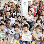 翁章梁與學童共讀繪本 邀民眾走入嘉義縣休閒農業區