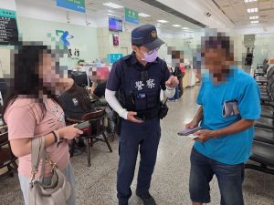 誤信乾兒子投資火鍋店　鼎山警聯手行員保翁退休金