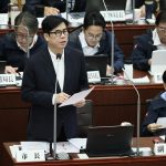 議員質詢 關切農特產展售議題 陳其邁：旗山糖廠成立展售中心 兼具活化糖廠效益