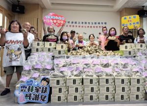 雲林家扶獲贈端午粽 繪本陪長輩回味家鄉情