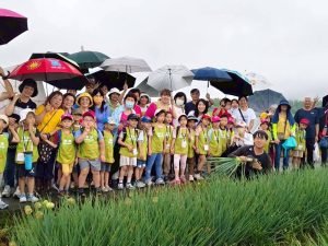 慈大幼老共學 葱蔥相伴同樂