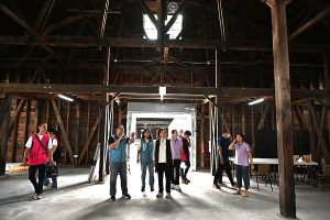 王惠美視察歷史建築原台中州農會田中倉庫