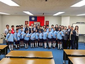 客家兒童合唱團拜會 駐日大使李逸洋熱情接待