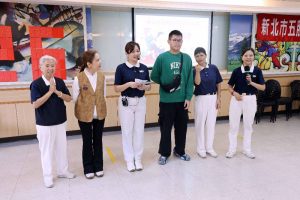 慈濟志工深耕老人公寓 陪伴關懷照亮銀髮盛夏