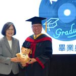 高醫大畢典 蔡英文擔任嘉賓