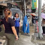 連日下雨 桃園市議員周玉琴會勘楊梅區新農街側溝滲漏
