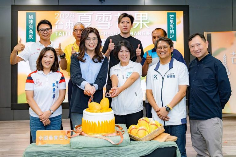 鄭麗文批民進黨不顧農民刁難台東水果銷陸