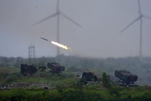 陸軍十軍團58砲指部雷霆2000實彈射擊