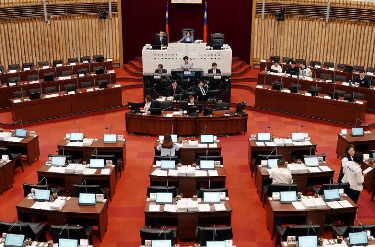 高市115年總預算第一次追加（減）預算案 議會三讀通過