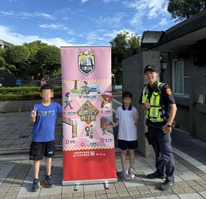 六寶警守護學童平安上學路