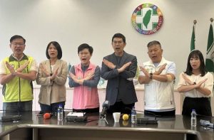 民進黨團籲盧秀燕 快回來把市政顧好