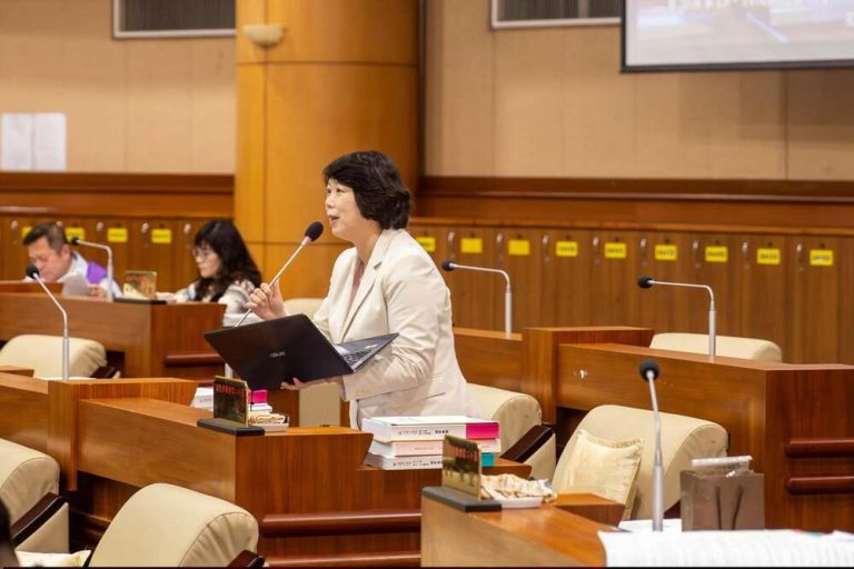 虐童案家長丟蛋恐遭法辦 鄭文婷提質疑