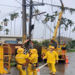 巴威侵襲 南投1千4百多戶停電 台電冒雨搶修