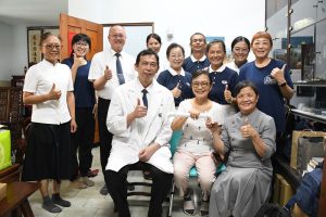 嘉義慈濟診所啟動「安美專案」 守護高齡長者居家防跌安全