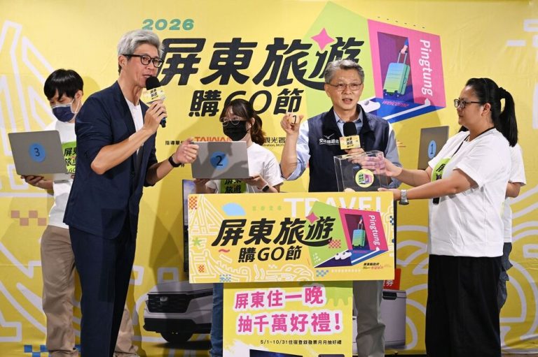 屏東旅遊購GO節 首位百萬汽車得主現身