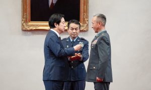 賴清德出席將官晉任授階典禮 籲支持政院版無人載具條例 國防部統合採購