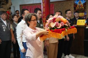 蕭美琴揭匾嘉縣中埔四十九庄保安宮 蔡易餘感謝為平地三鄉鎮信仰加持