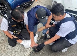 南投驚傳惡煞持衝鋒槍闖工廠洗劫80萬
