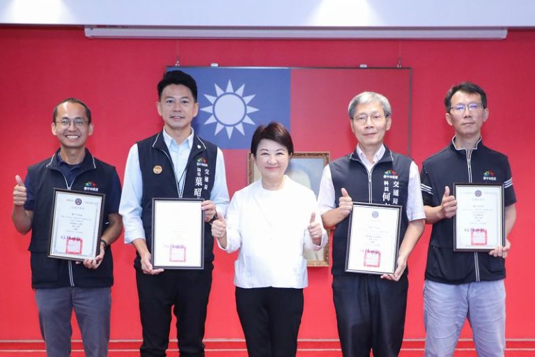 台中市府交通局榮獲交通部四項大獎 大數據分析已是智慧運輸發展重要趨勢