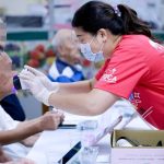 嘉市府引進「數位照光板」5秒檢測牙菌斑