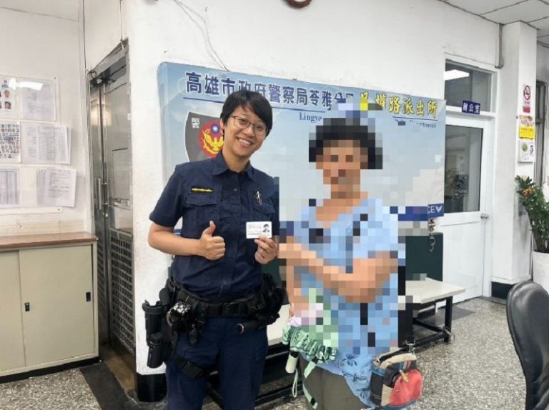 婦人遺失敬老卡 民權警頂烈日尋回