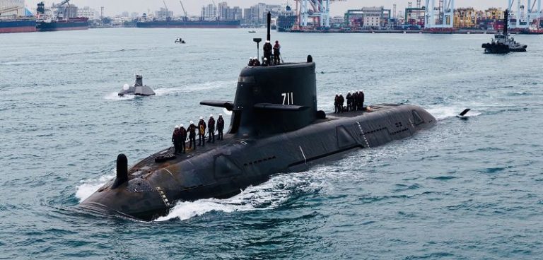 海鯤艦第11次潛航測試 跨夜測試可能性高