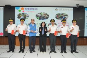 苗栗消防局授階典禮 邱俐俐勉守護鄉親