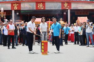 草屯惠德宮迓城隍 熱鬧踩街