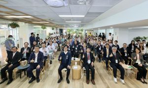 高雄市碳權計畫暨碳資產實踐論壇 陳其邁了解轉型過程問題