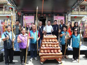驅邪祈福百年傳統！ 布袋建德宮「火燈夜巡」 8/10 震撼登場