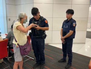 婦買榴槤先付運費 豐原警銀識破假買賣詐騙