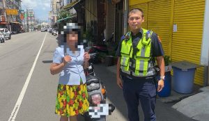 忘帶鑰匙頂高溫牽車 豐警暖心載返家