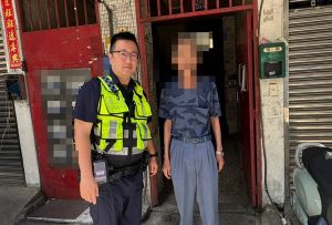 翁烈日曬昏頭忘回家路 馬岡警助返家