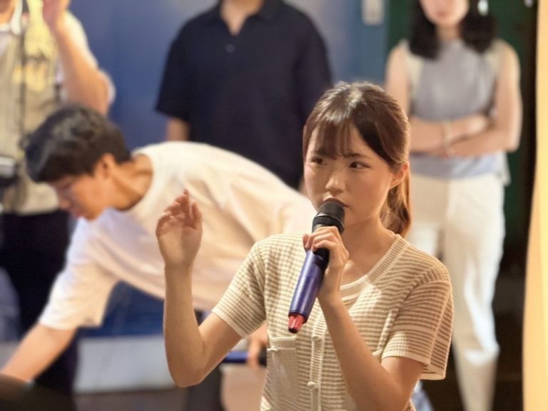 17歲高中生把夢想變展覽 《Between｜之間》用創作看見情緒