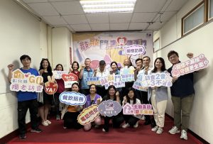 敲敲門讓愛傳進門 彰縣啟動獨老訪查