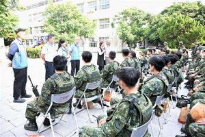 王惠美前往教召駐點 探視彰化子弟兵