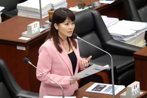 旗津1.8公頃黃金地淪停車場 陳美雅痛批市府效能低落