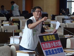 盧秀燕幕僚涉司法案件 綠議員抨擊有關局處「自廢武功」