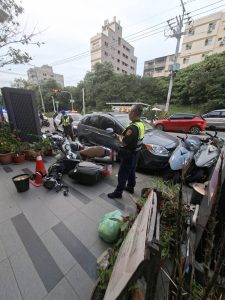 沙鹿毒駕撞8車 清水警立即逮人送辦