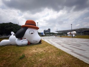 水湳轉運中心史努比快閃店 購物人潮多展售順延至23日