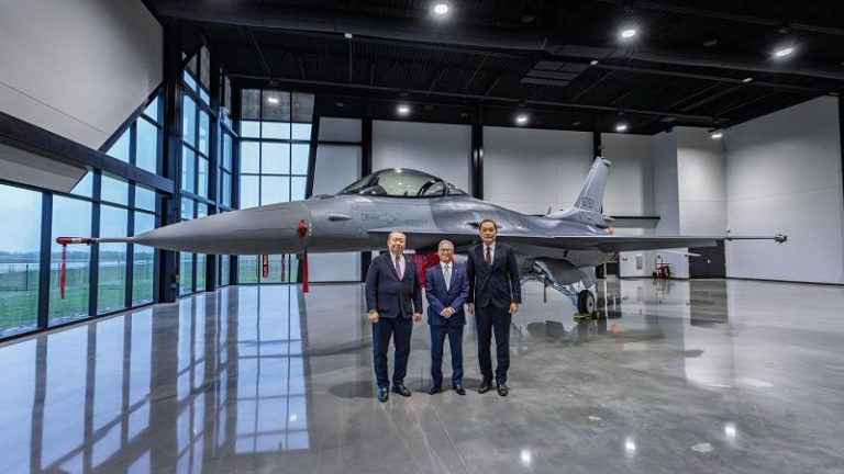 向美訂購首批F-16V blk70戰機 近期將飛返台灣